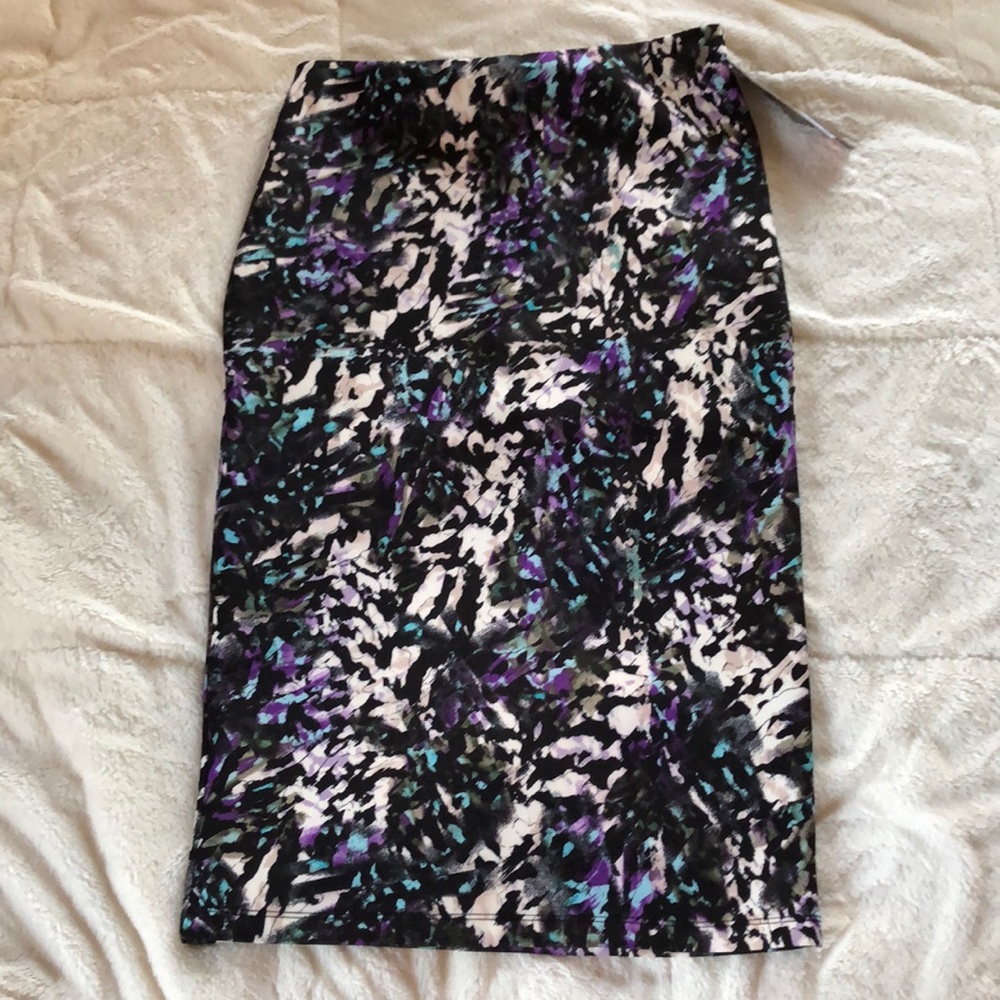 NWT stretchy pencil skirt
